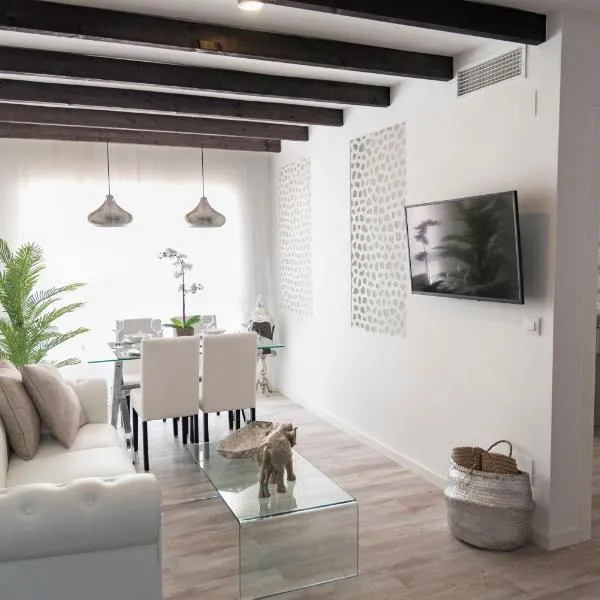 Cosy Flat - City Center - Parking free，馬拉加的飯店