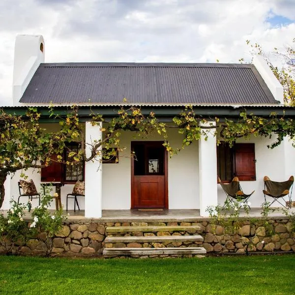 Vineyard Cottage at Bosman Wines, hotel in Bainʼs Kloof