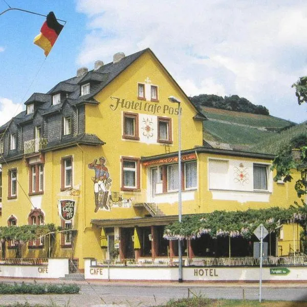 Hotel Café Post, hotel em Rüdesheim am Rhein