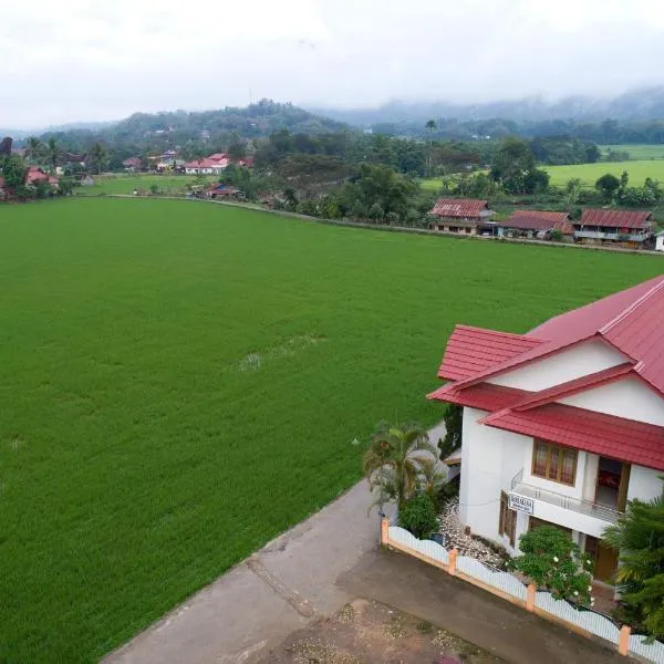 Rosalina Homestay, hôtel à Rantepao