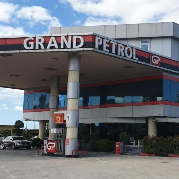 Grand Hotel Petrol, hotel in Patos