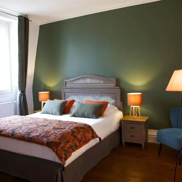 La bohème - Chambres d’hôtes – hotel w mieście Senlis