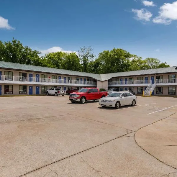 Motel 6-Attalla, AL, hotel v destinaci Attalla
