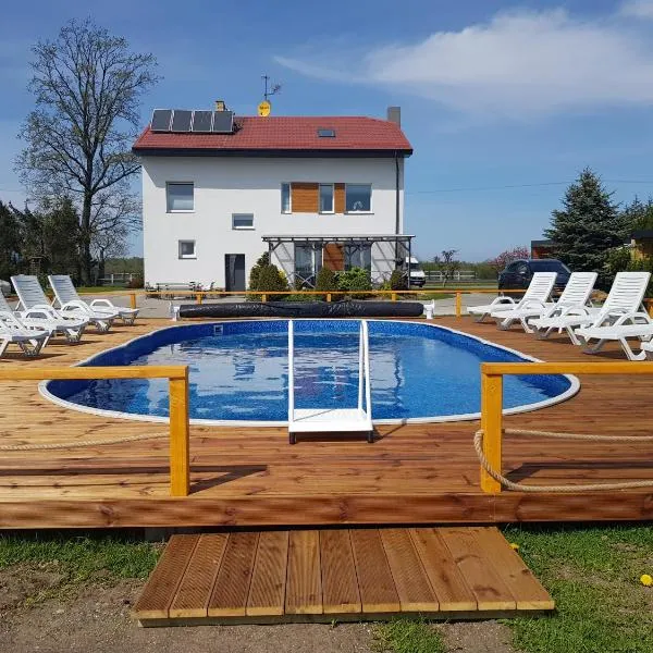 Noclegi Beata, hotel v destinaci Dąbki