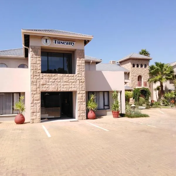 Tuscany Vryburg, hôtel à Vryburg