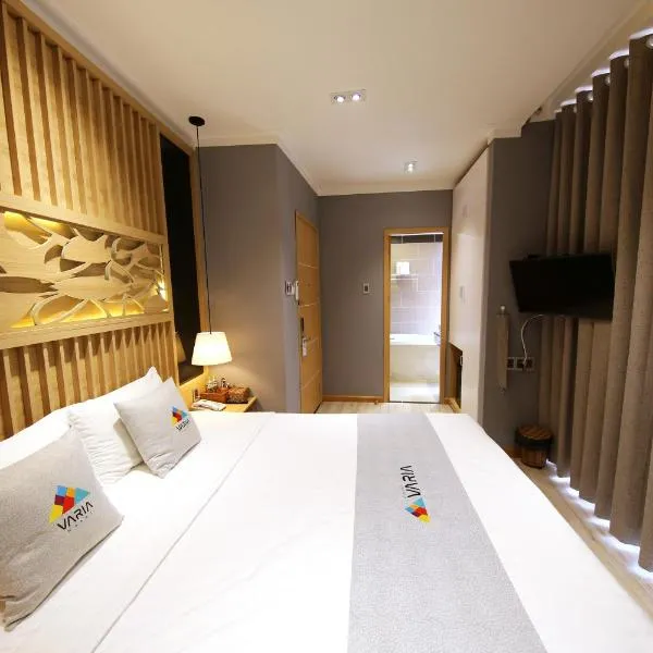 VARIA Hotel Phu Quoc, hotell i Phu Quoc