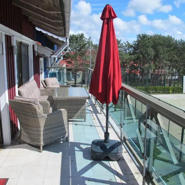 Nida Vėtrungių 3, Marių apartamentai, ξενοδοχείο σε Nida