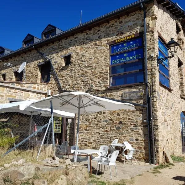 Convento de Foncebadon, hotel v mestu Foncebadón