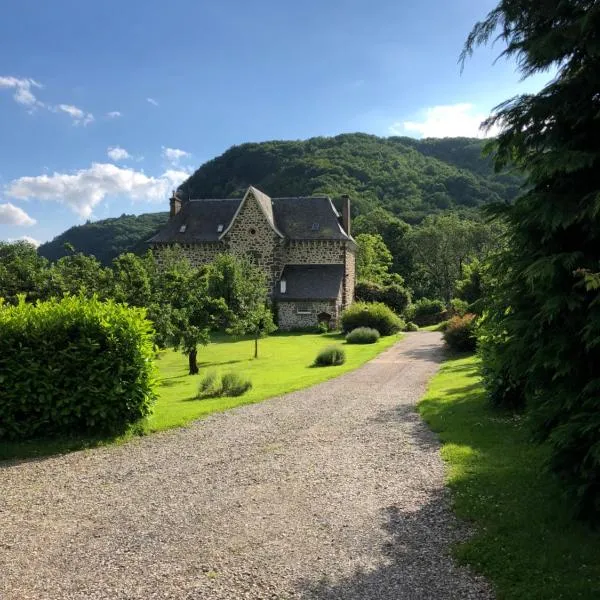 Le Figarelou, hotel en Thiézac