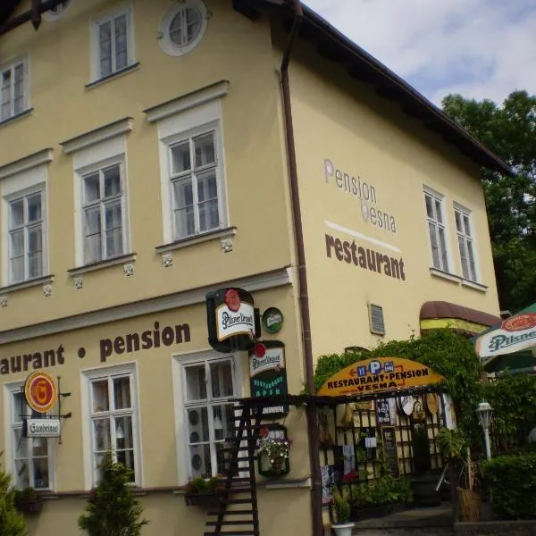 Pension a Restaurant VESNA - České Švýcarsko，Kunratice的飯店