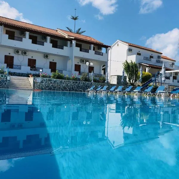 Tria Adelphia, hotel v destinaci Arillas