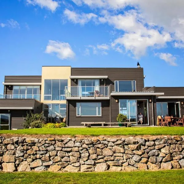 Appleby House & Rabbit Island Huts, hotel em Mapua