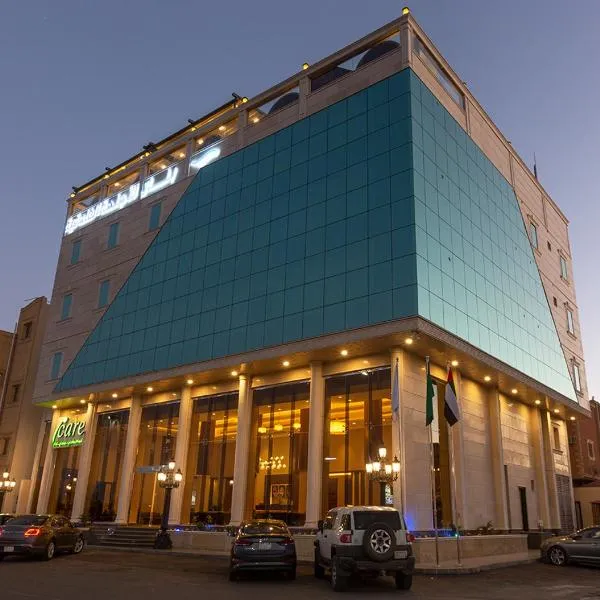 Banan Hotel Suites، فندق في تبوك