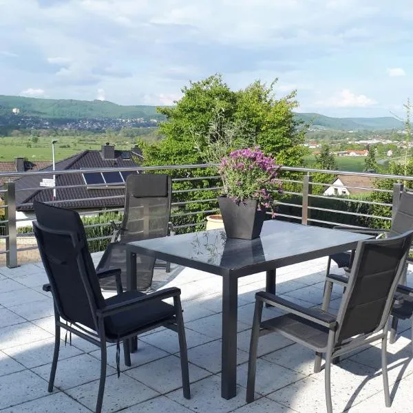 FEWO Zum Golfplatz、Lügdeのホテル