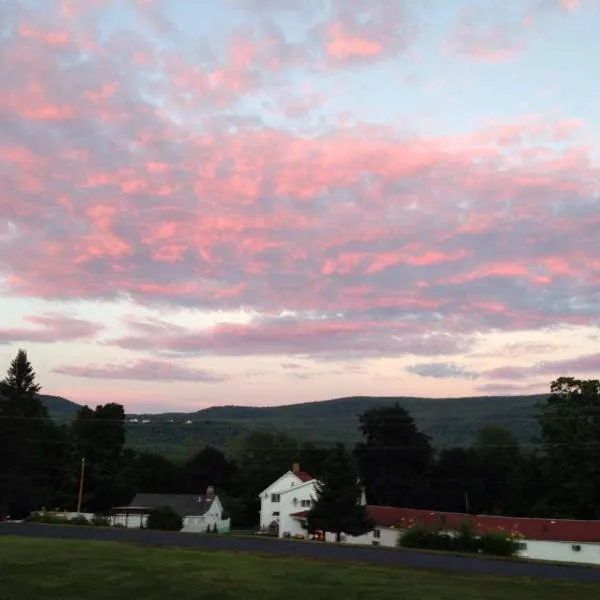 Four Winds Country Motel, hotel en Stratton Mountain
