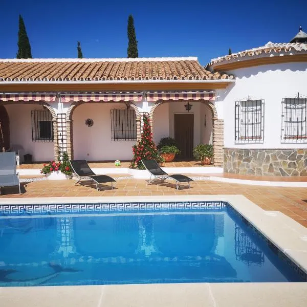 villa casa las fresas, hotel en Alcaucín