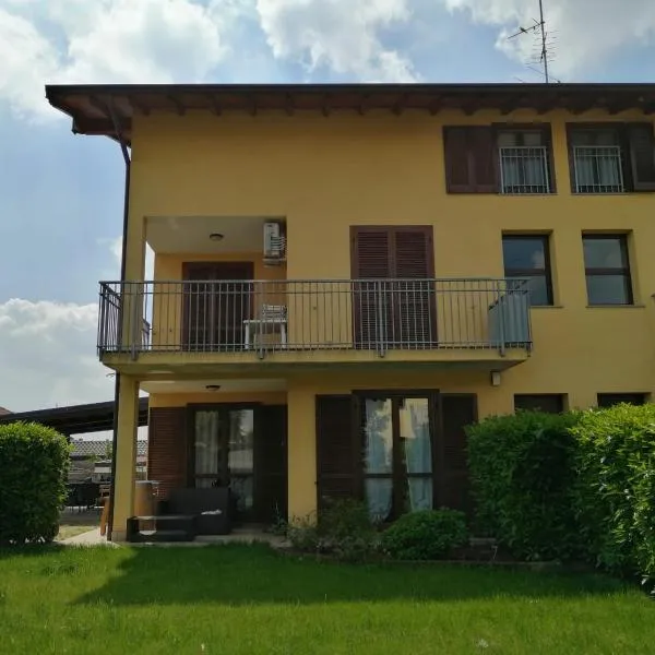 Appartamento vicino Malpensa，Vanzaghello的飯店