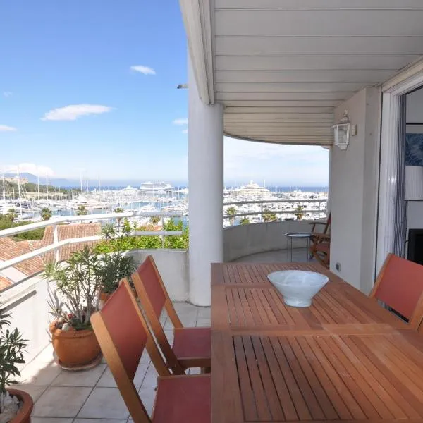 Stunning 2-bedroom apartment & panoramic sea view -StayInAntibes- 54 Soleau, hôtel à Antibes