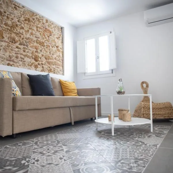 Apartamento El Tanguillo Little Apartments, hotel in Cádiz