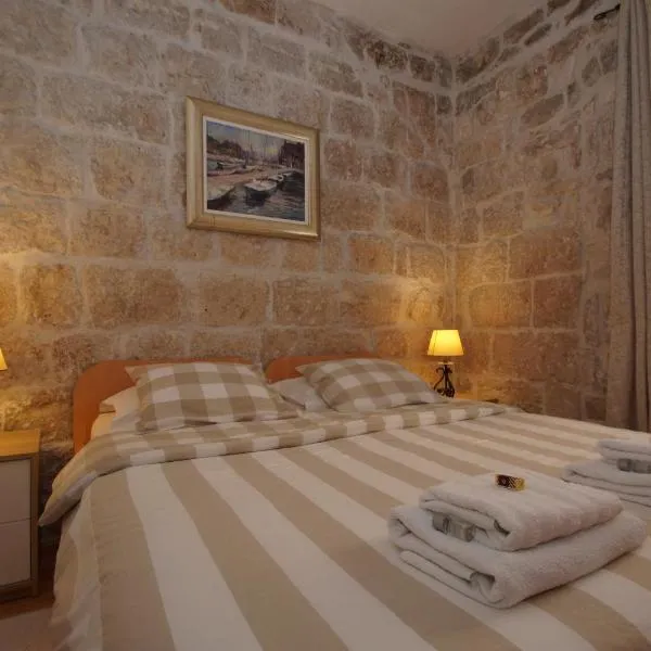 Apartments Sunny Town, Hotel in Korčula