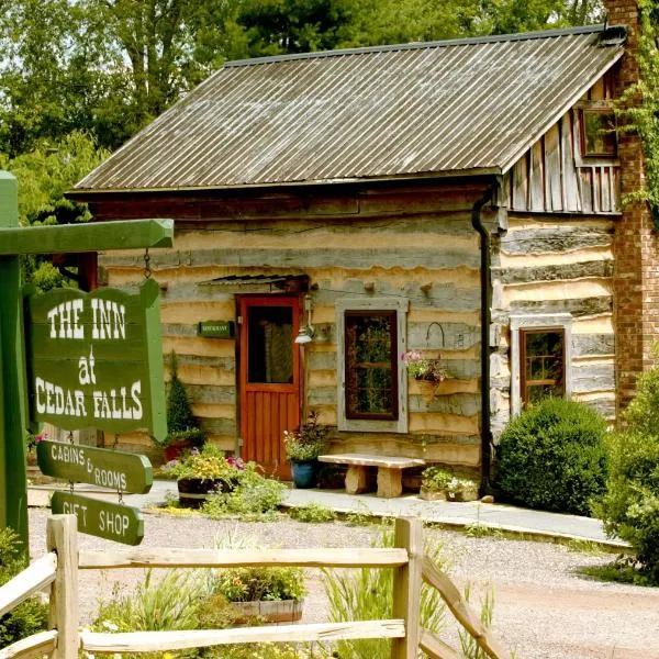Inn & Spa at Cedar Falls, hotel in Cedar Grove