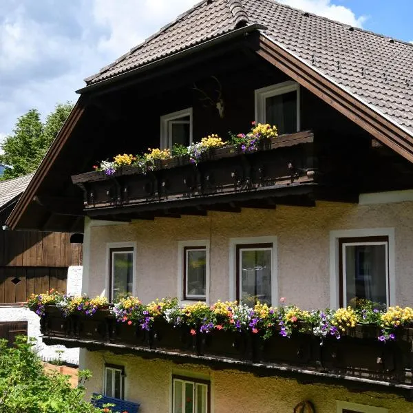 Gasthaus Chalet Mur, hotel v destinaci Sankt Michael im Lungau