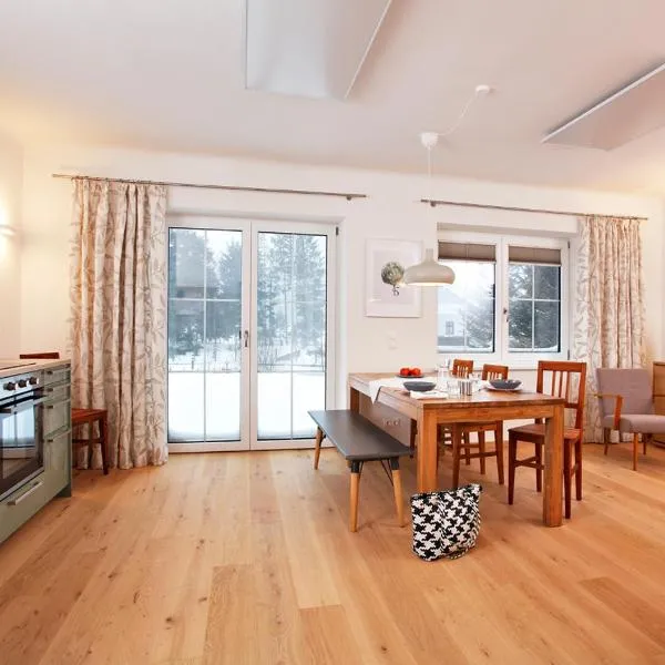 Himmelschlüssel Apartments, מלון במיטרבאך