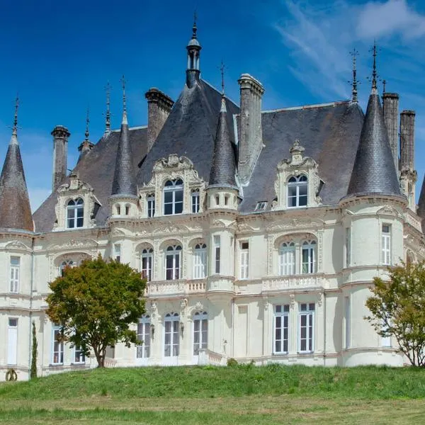 Chateau Marieville, hotel em La Chapelle-Moulière