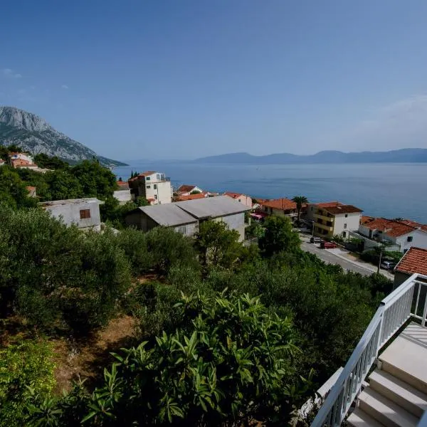 Pension Maric Rooms, hotel v Briste
