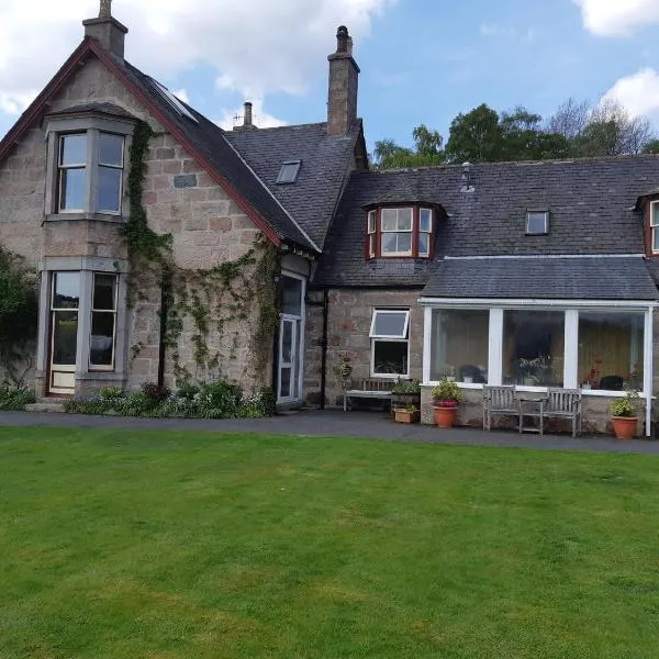 Creag Meggan, hotel v destinaci Ballater