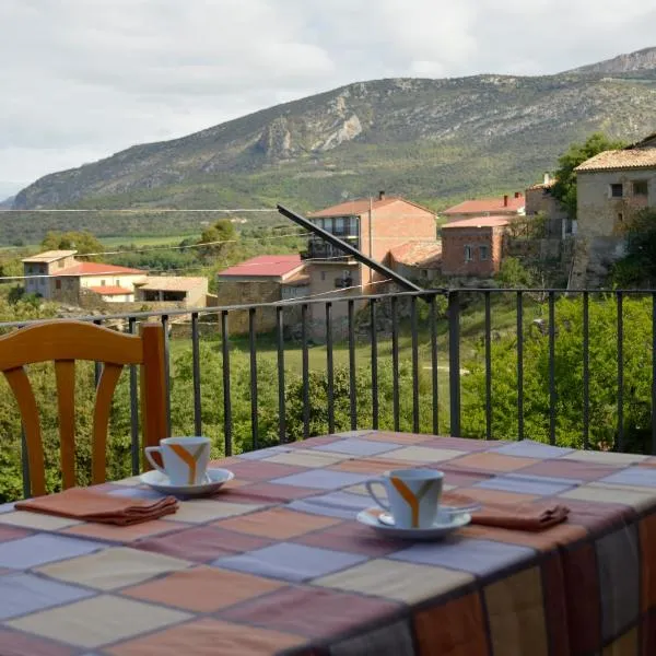 Casa Ros, hotel in Corçà