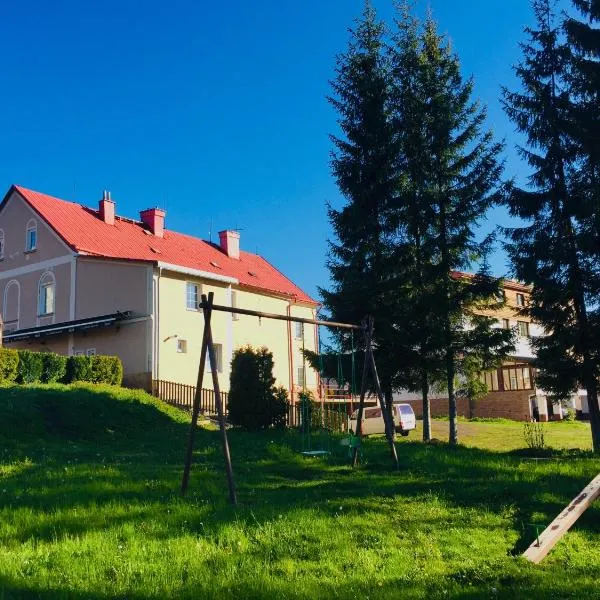 Pension Žacléřský Medvěd, hotel in Žacléř