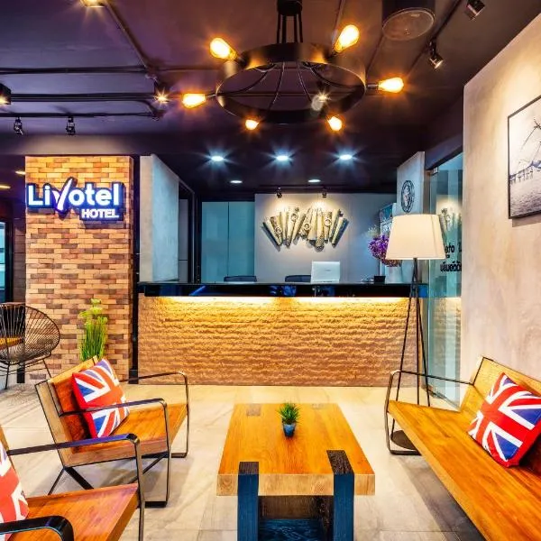 Livotel Express Hotel Bang Kruai Nonthaburi，Ban Bang Ranok的飯店
