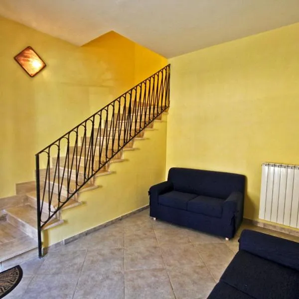 Il Cantinone Rooms, hotel Castelnuovo di Farfában