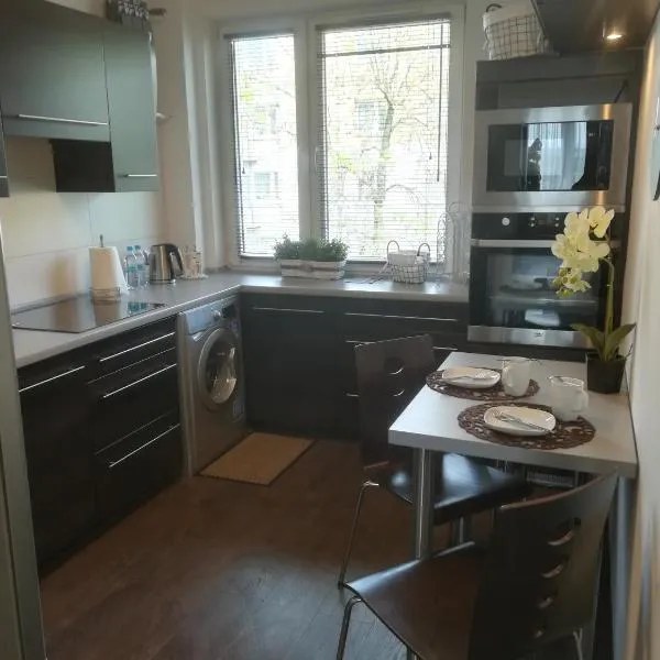 Alma Apartments Starachowice, hotel in Starachowice