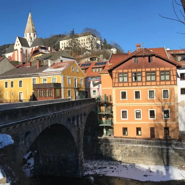 Apartment zur Brücke, hotell i Murau