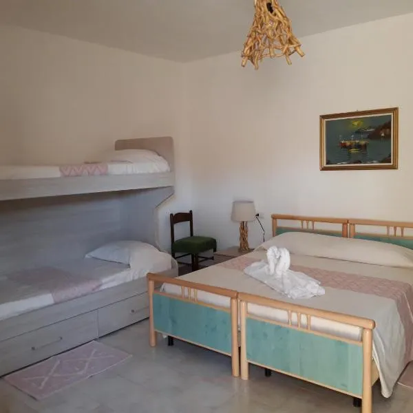 S'Apposentu ( La Camera), hotel v destinaci Villasimius