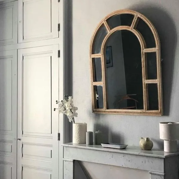 Le Compostelle Chic, Charme, Confort, Cocooning 80 m², hotel v destinaci Saint-Léonard-de-Noblat