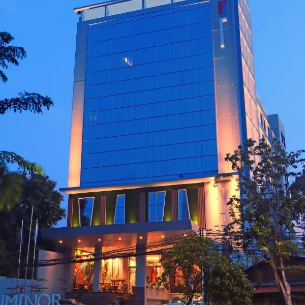 Luminor Hotel Jakarta Kota By WH, מלון בג'קרטה