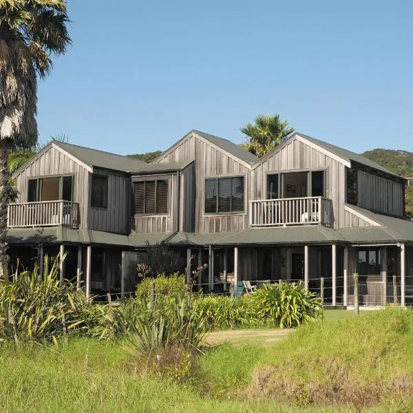 Pawhaoa Bay Villas, hotel v destinaci Whangaruru North