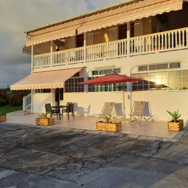 Maison du bien etre Baie mahault, hotel a Baie-Mahault