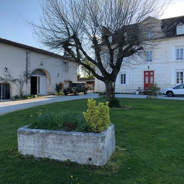 Chez Roger et Danielle, hotel in Verrières