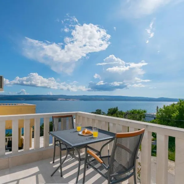 Apartments Zvone, hotel din Lokva Rogoznica