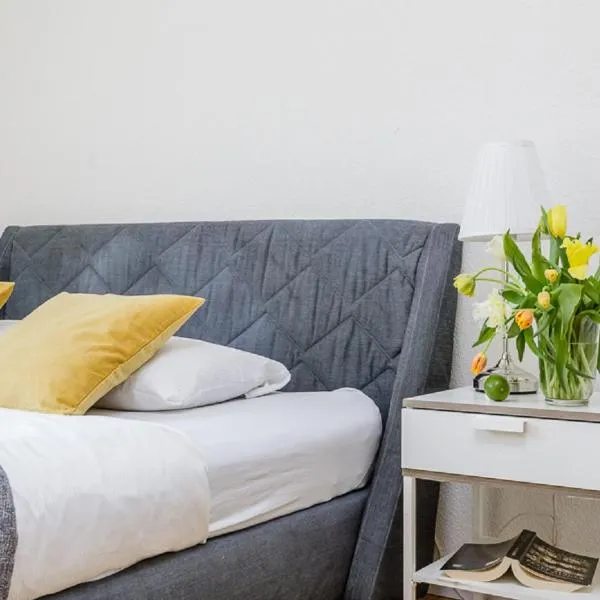 Rent a Home Delsbergerallee - Self Check-In, hotel v Basileji