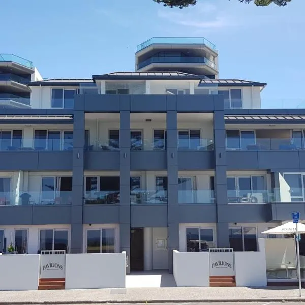 Pavilion Beachfront Apartments, hotell i Mount Maunganui