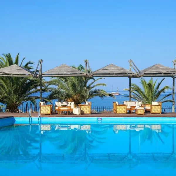 Kamari Beach Hotel: Potos'ta bir otel