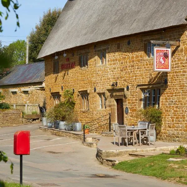 The George Inn, hotel en Barford Saint Michael