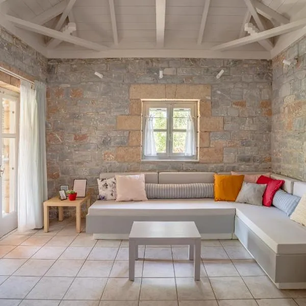 Electra Houses, hotel v destinaci Stoupa