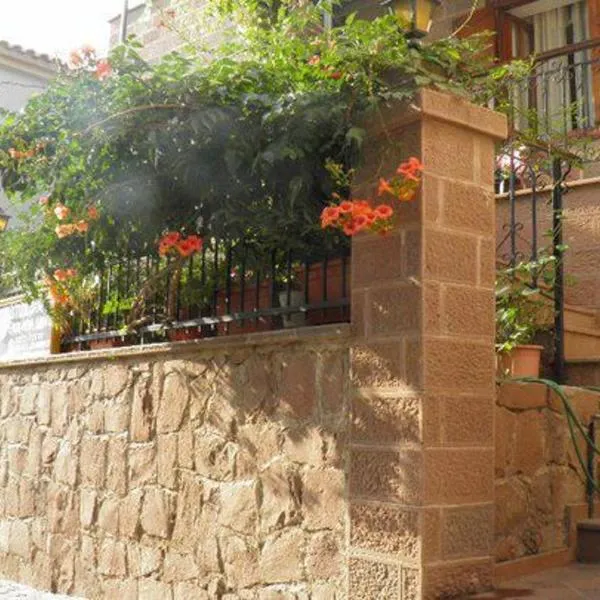 ΜΑΧΗ Ενοικιαζόμενα δωμάτια, hotel v destinaci Mithimna