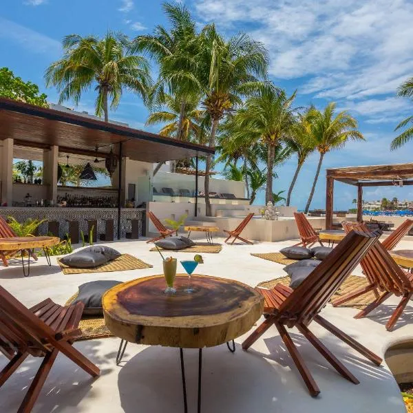 Lotus Beach Hotel - Adults Only, hôtel à Isla Mujeres